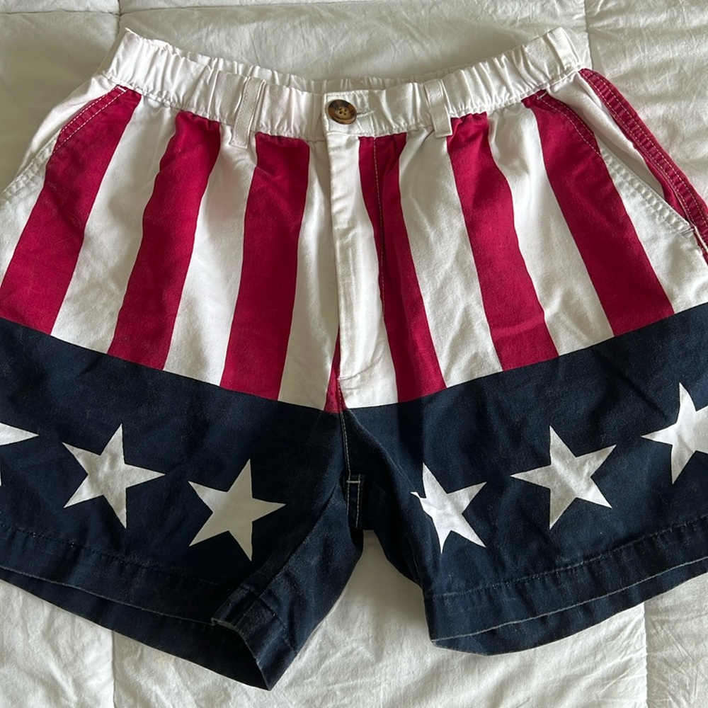 Men’s shorts with pockets. Size medium. Worn but in good shape.